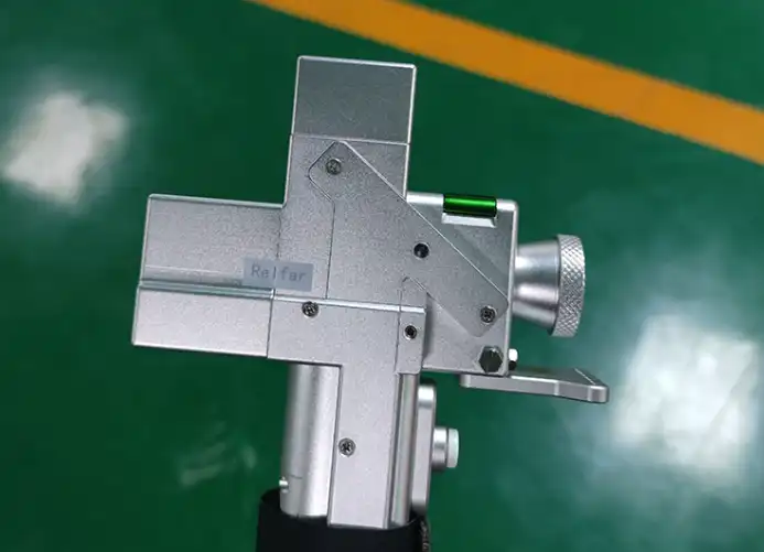 Laser cleaning of optical components