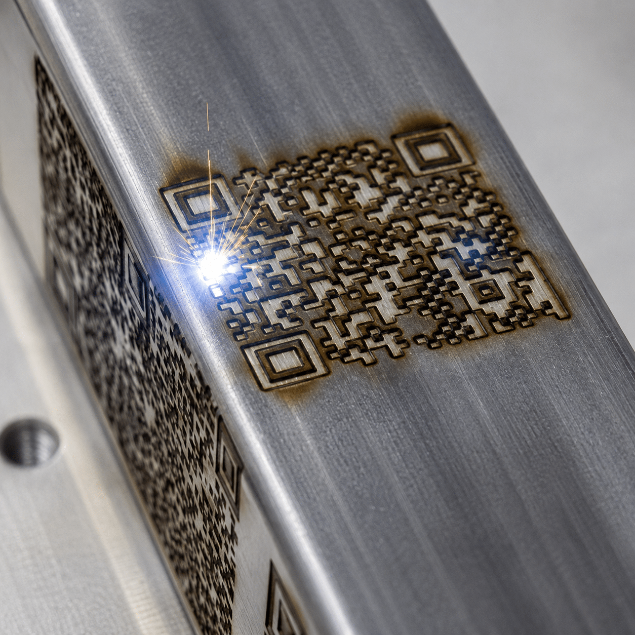 Oceanplayer automated laser marking system quality inspection and factory support