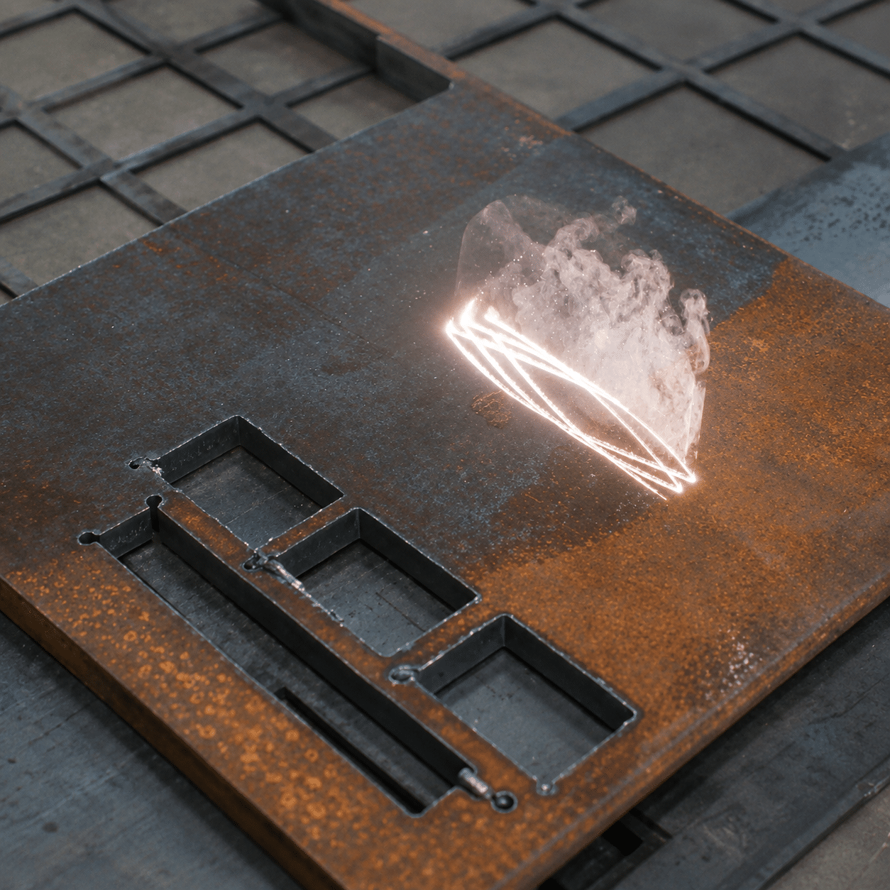 CW laser cleaning application for heavy rust paint and steel structure cleaning