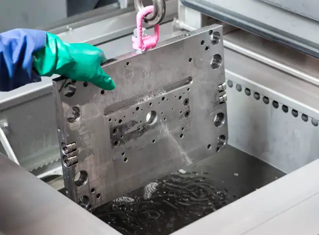 Injection Mold Cleaning Best Practices to Extend Tool Life